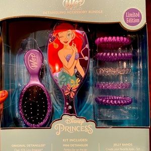 Disney princess Ariel Wet Brush Detangler set NIB